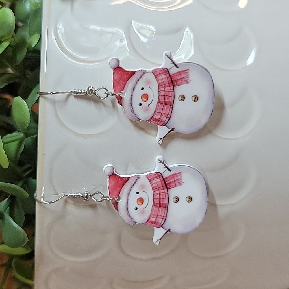FARMHOUSE SNOWMAN EARRINGS